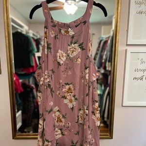 Torrid Size 5 pink floral tank- NWOT